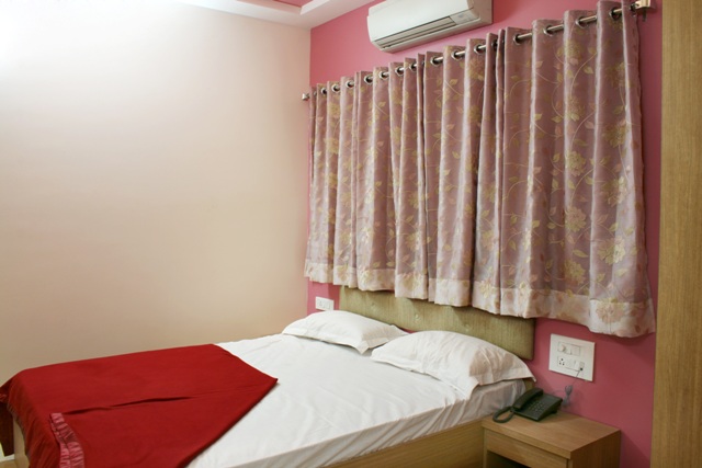 HOTEL FARHAT EXECUTIVE